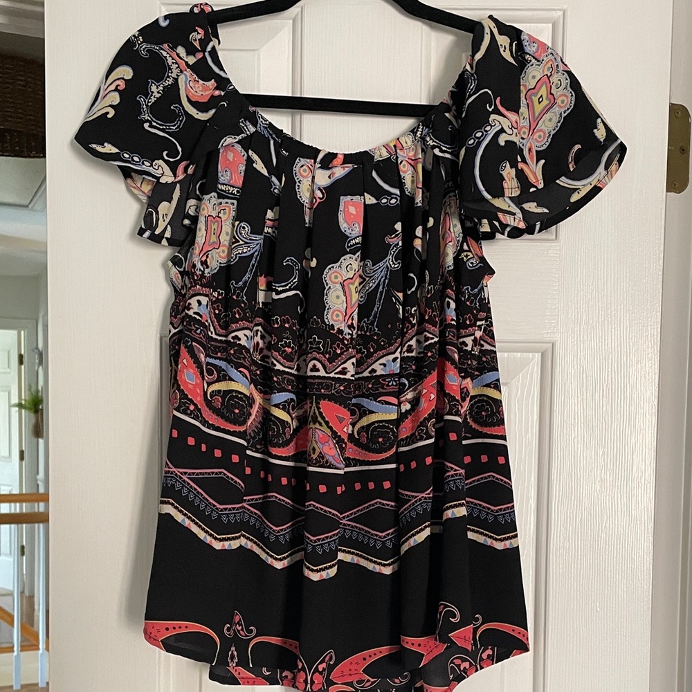 Joy Joy Black and Red Paisley Blouse